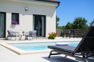 Villa Suri by Istrialux - 8