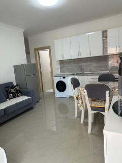 Vali Apartments - Velipojë - 1