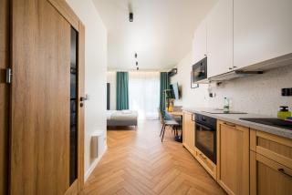 Modern Flow Apartment by Bookinghost - Warsaw - 1