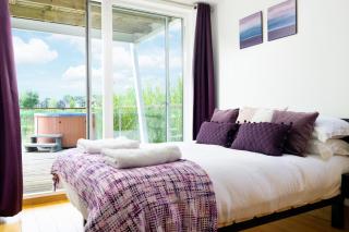 Lake Lodge HM10 Lower Mill Estate Cotswolds - Somerford Keynes - 2