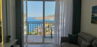 Modern 2BR Retreat with Sea-View - Saranda - 0