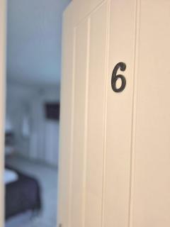 Executive Studio - Modern Comfort in Derby - Derby - 7
