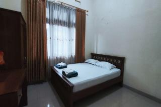 OYO 94673 Guesthouse Syariah - Boyolali - 4