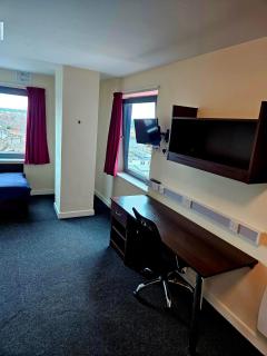 Student Only, Delux Studio at St George's Tower - Leicester - 8