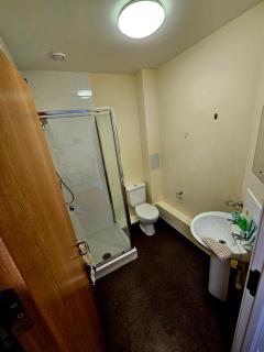 Student Only Premium Studio at St George's Tower - Leicester - 5