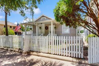 Backyard Escape - Galveston - 6