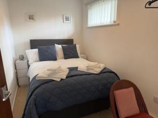 Ground Floor Beachside Apartment - Deganwy - 6