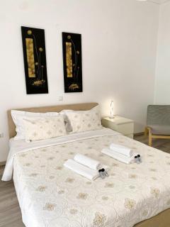 Staycation Vibes - Atene - 5