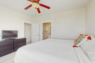 Ocean Breeze - Galveston - 2