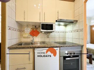 #324 Ribeira Park by Home Holidays - 4