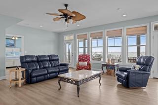 Dolphin Lookout home - Gloucester - 8