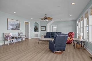 Dolphin Lookout home - Gloucester - 3