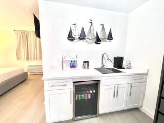 Wainscott Woods Retreat - Wainscott - 7