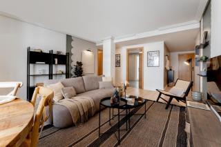 Theodosi - 3 bedrooms and balcony in Nueva España - 1