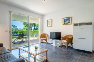 Garden-Level Apartment in Luxury Residence with Pool & Sea View - Cannes - 8