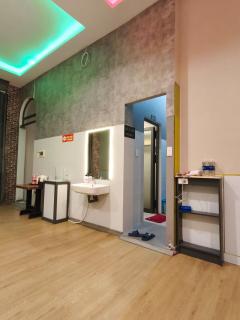 Home - 4 Bedrooms - - 6