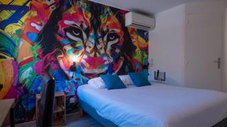 Urban Style Arl HOTEL - Arles - 9