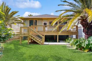 Greener Grasses - Galveston - 7