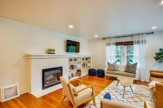 7 Mi to Mt Rainier NP Home with Private Hot Tub! - Ashford - 7