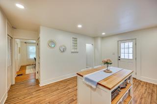 7 Mi to Mt Rainier NP Home with Private Hot Tub! - Ashford - 1