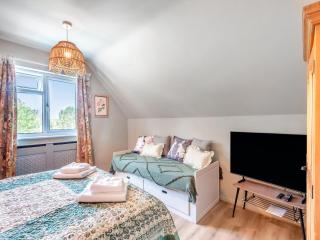 Harbord House - Colton - 2