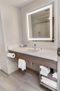 Holiday Inn Express Hotel & Suites Pittsburgh-South Side by IHG - Pittsburgh - 5