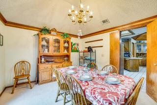 Pet-Friendly Home with Pool - 8 Mi to Central Plano! - Allen - 7