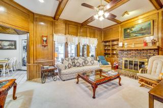 Pet-Friendly Home with Pool - 8 Mi to Central Plano! - Allen - 4
