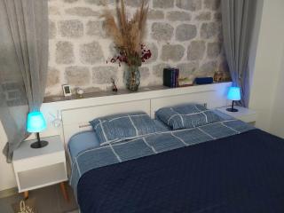 Apartment Marci - Donji Morinj - 1
