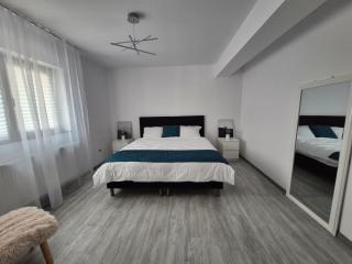 Superb Home - Bucareste - 2