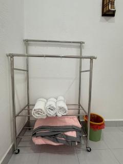 Happy Guest House Taman Cowin Nibong Tebal 开心民宿Taman Cowin高渊区 - 7