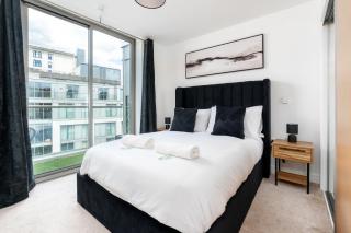 Modern City Penthouse with Balcony and Parking - Birmingham - 7