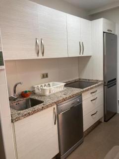 CALU Homes cerca de estación de tren - 1