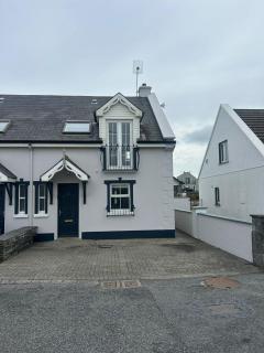 Luxury Oceanside Getaway - Lahinch - 9