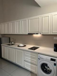 Spacious Duplex, Netflix and Various Facilities Pool KL view at i-City Shah Alam - Shah Alam - 7
