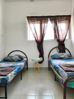 NurrCha Homestay Afamosa near WaterparklHondalUniKL - Kampong Pulau Sebang - 5