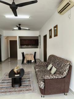 NurrCha Homestay Afamosa near WaterparklHondalUniKL - Kampong Pulau Sebang - 2