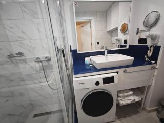 Top Floor Open View Orbi Studio - 9