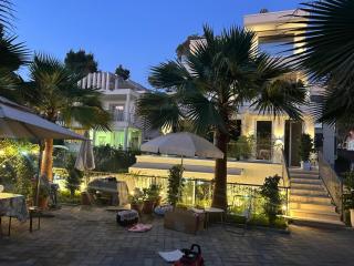 Vila Anna - Polisi i Vogël - 7