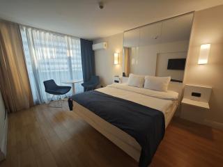 Top Floor Open View Orbi Studio - 6