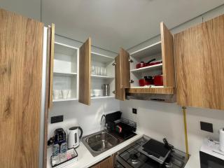 1BR Maryah Vista near Galleria, AD Mall & ADGM - Abu Dhabi - 3