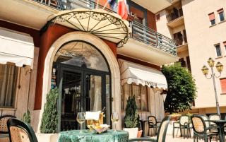Hotel Siviglia - 4