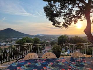 Apartment in a quiet villa with a beautifull view - Carqueiranne - 0
