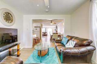 10 Mi to Hartford Family Home with Yard - Manchester - 6