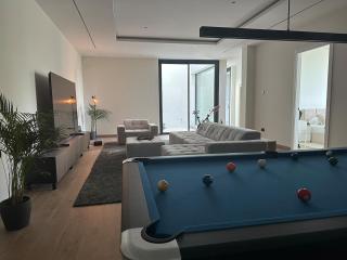 Villa with a private pool and spa - 5
