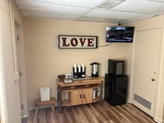 Riverview Inn - Grayling - 7