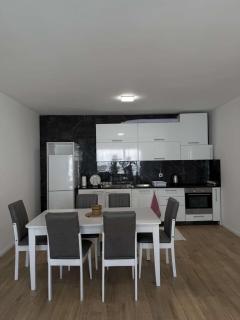 Artov01Airbnb - 5