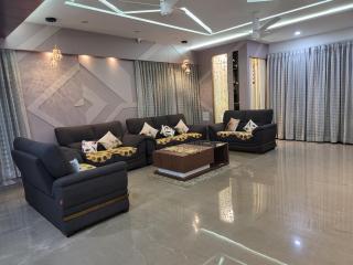 Cozy Urban Escape - Vadodara - 7