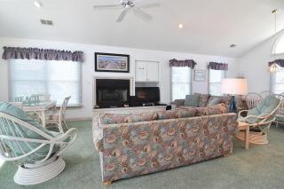 Seaside 58 by Village Realty - 3