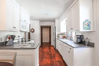RMR: Lake Creek Cottage Home in The Aspens - 9